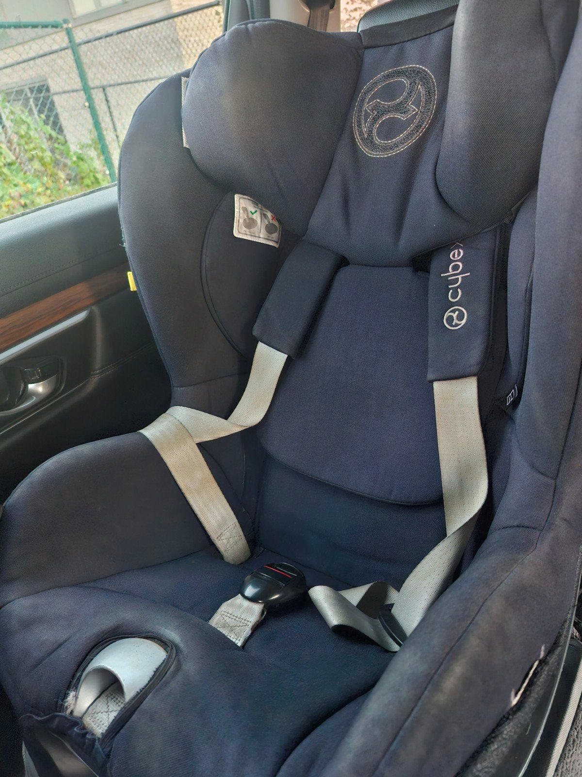 siège bébé enfants pivote 360 + isofix Cyber, Enfants & Bébés, Autres marques, Enlèvement ou Envoi, Dossier amovible, Utilisé