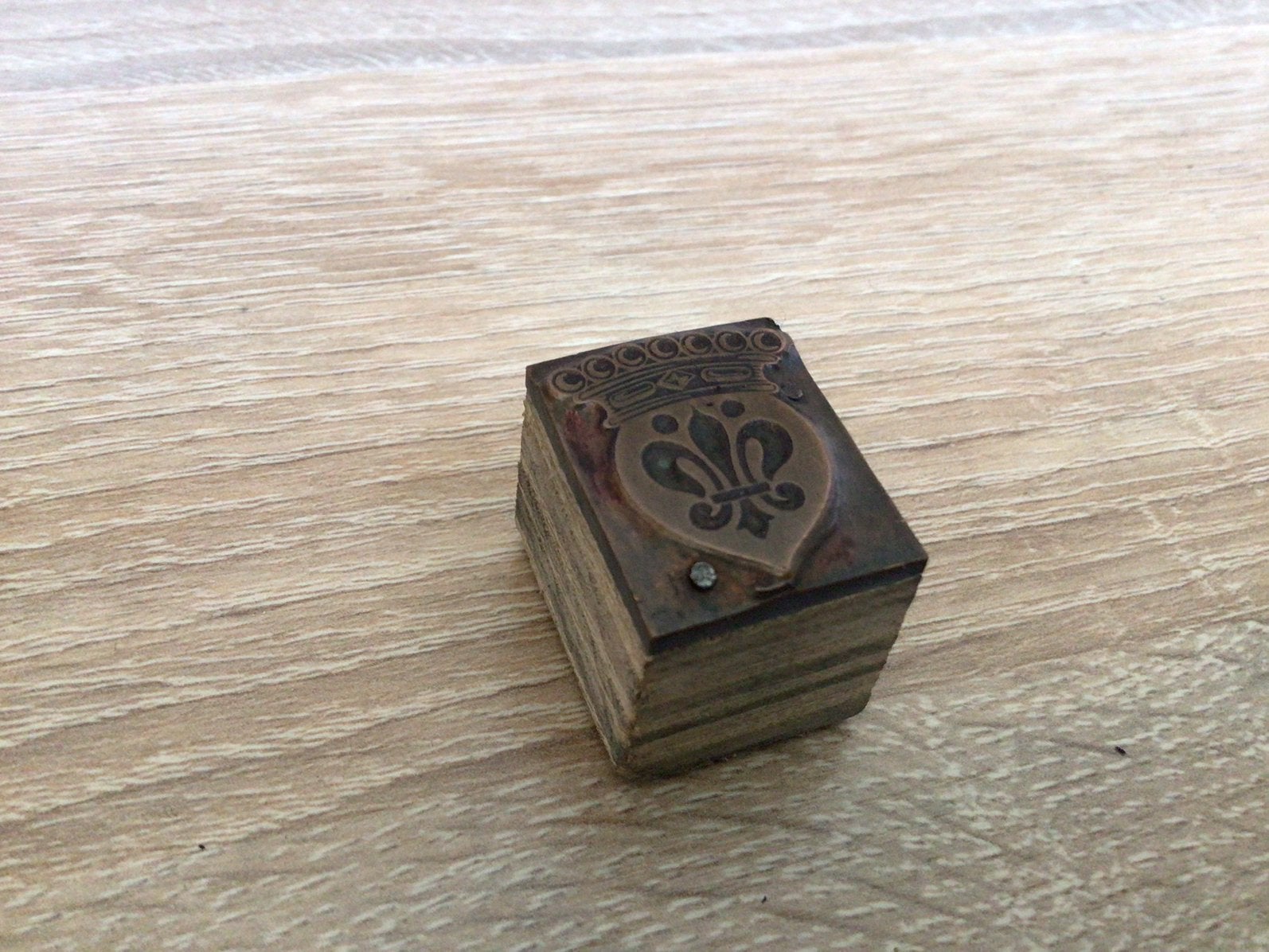 Vintage stempel met wapenschild, Ophalen of Verzenden