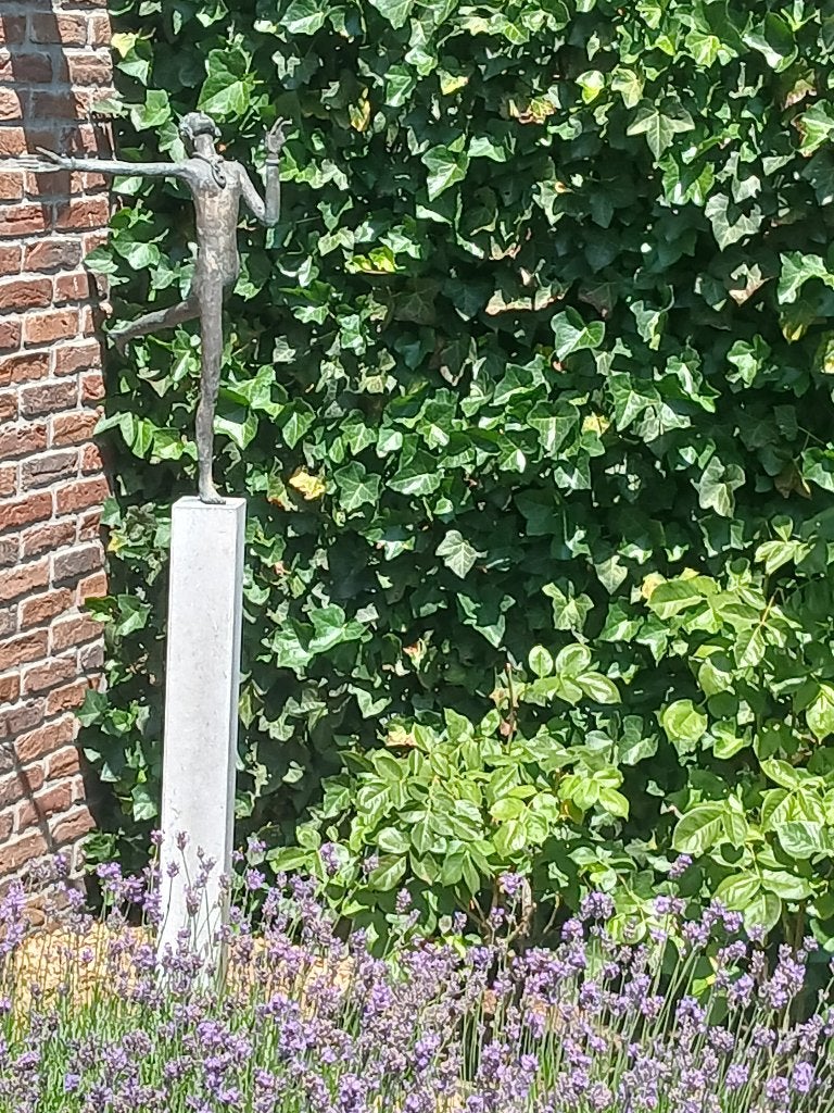 Sculpture en bronze, Enlèvement, Bronze