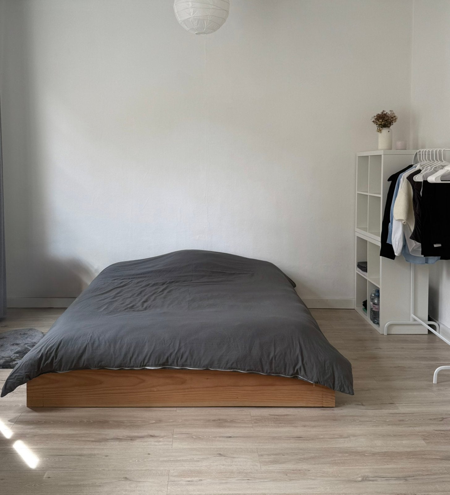 Lit 2 personnes en bois massif (160 cm) + Sommier + Matelas, Maison & Meubles, Chambre à coucher | Lits, Beige, Comme neuf, Enlèvement