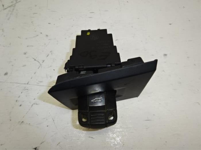 Serrure de contact + clé d'un BMW 3-Serie, -, 3 mois de garantie, Utilisé, -