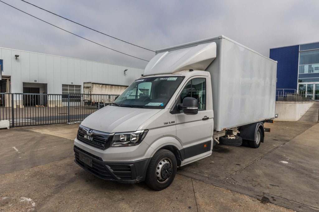 MAN TGE 5.180 + DHOLLANDIA (bj 2020), Automaat, Achterwielaandrijving, Gebruikt, Euro 6