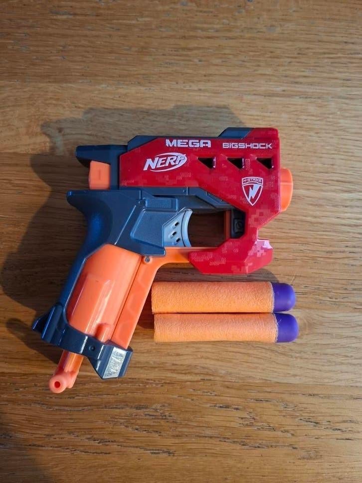 Nerf Mega Elite Bigshock avec ses 2 balles fléchettes, Enfants & Bébés, Jouets | Extérieur | Jeu d'action, Comme neuf, Enlèvement ou Envoi