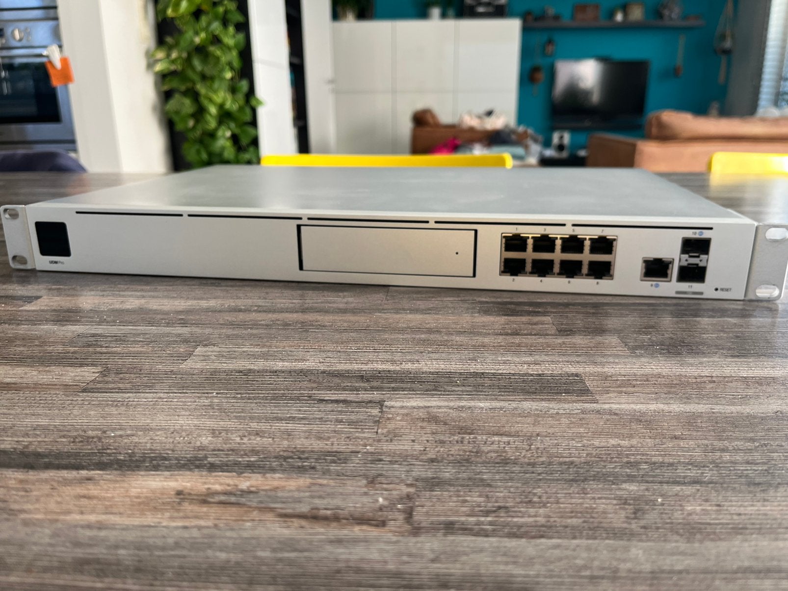 Ubiquiti Unifi Dream Machine Pro +8TB Unifi Surveillance HDD, Enlèvement ou Envoi, Utilisé
