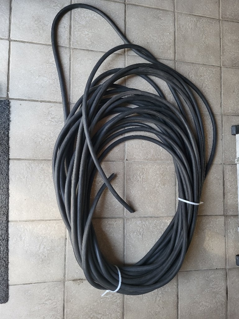 Kabel rubber  5 x 6, Doe-het-zelf en Bouw, Ophalen, Zo goed als nieuw, Overige merken, Kabel of Snoer