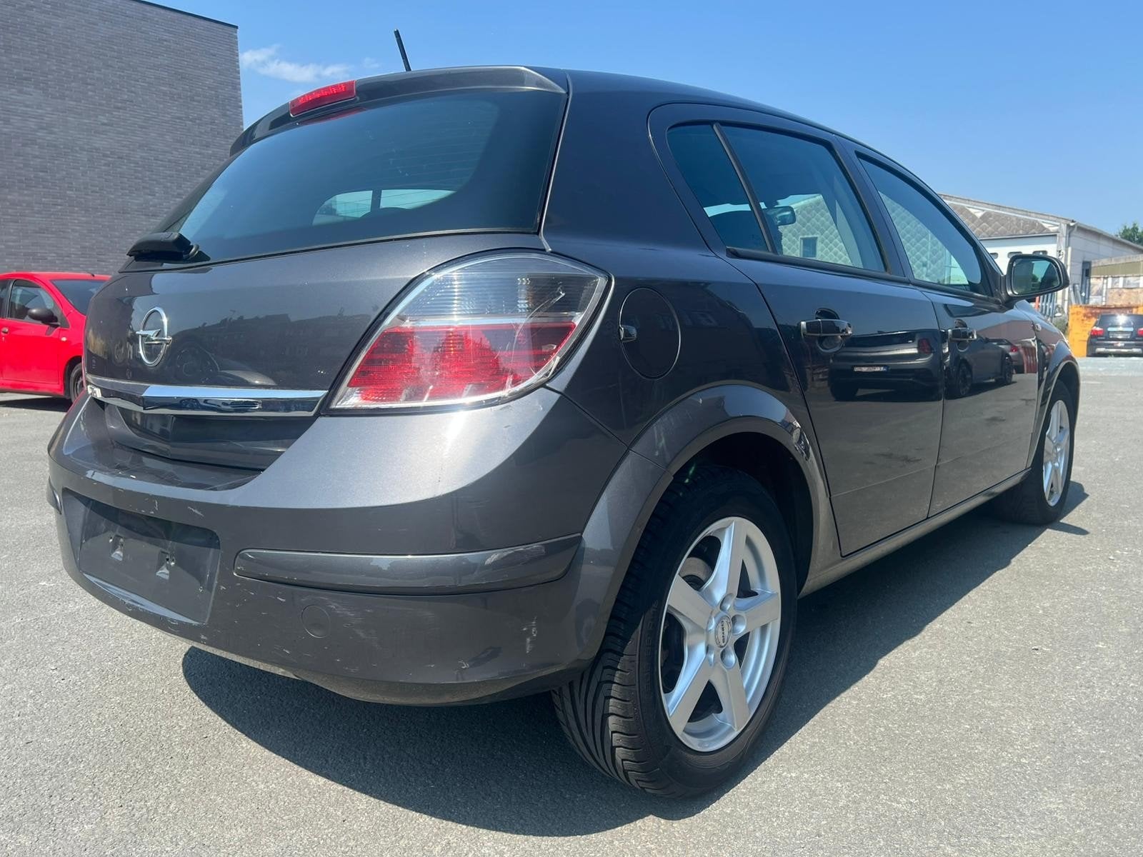 OPEL ASTRA 1.4I, Autos, 1395 cm³, Argent ou Gris, Achat, Entreprise