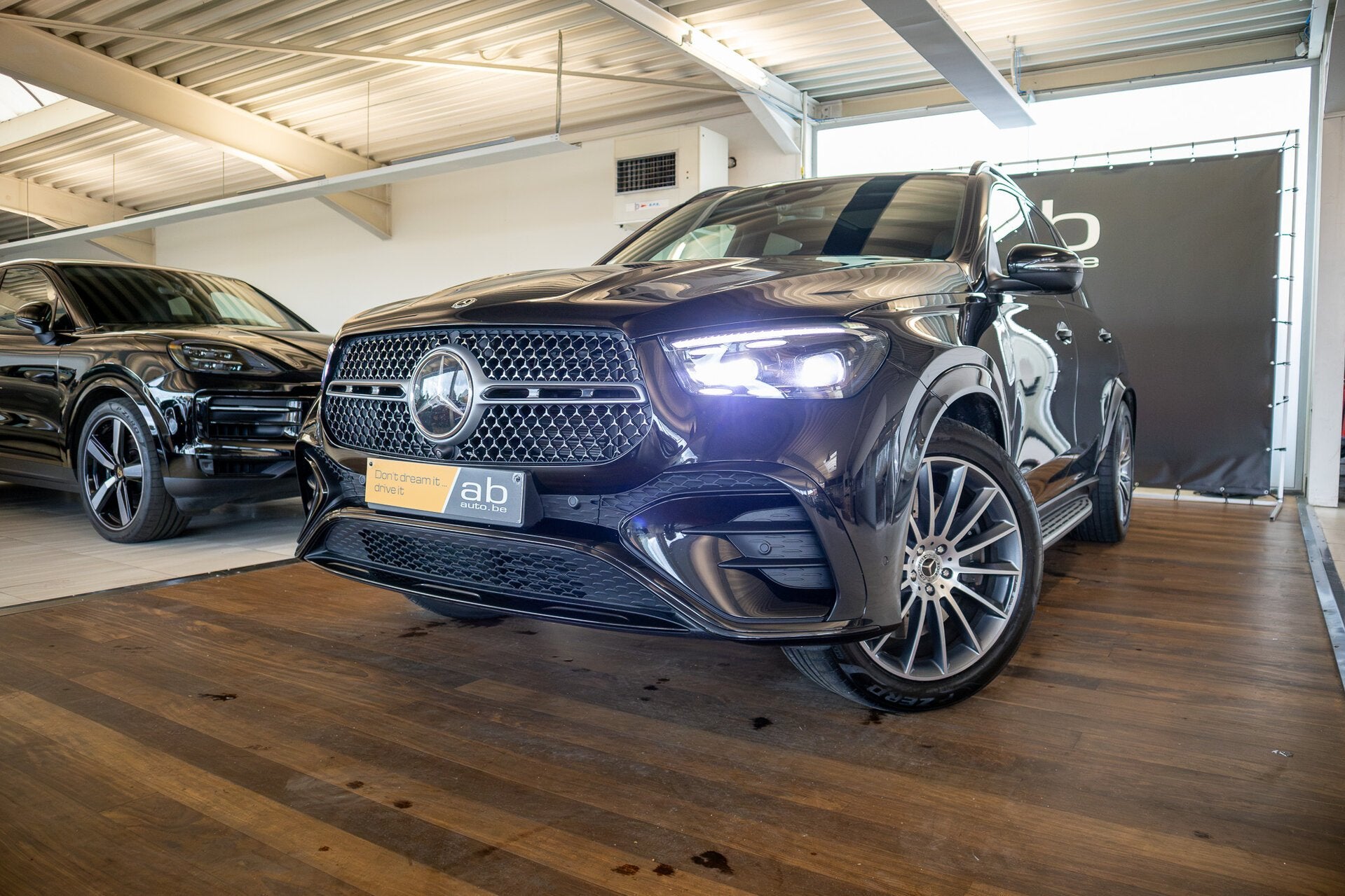 Mercedes-Benz GLE 400 E 4MATIC AMG-Pakket, Lichte Vracht, A, Auto's, 0 kg, GLE, Zwart, Bedrijf
