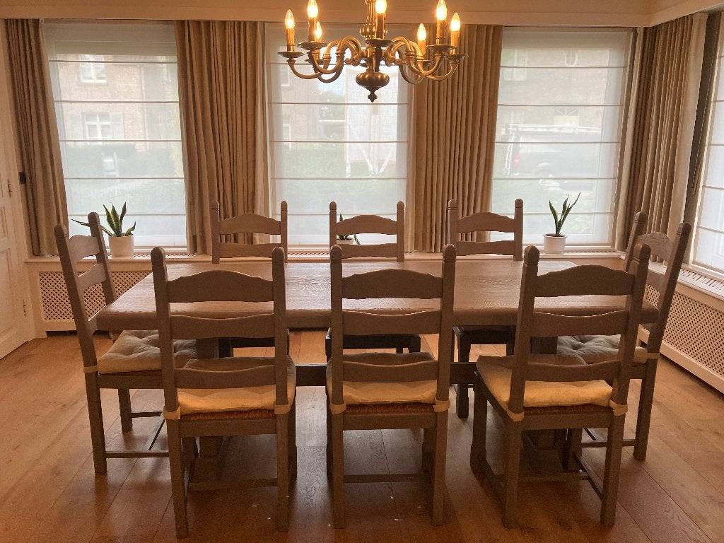 eetkamer, Enlèvement, Utilisé