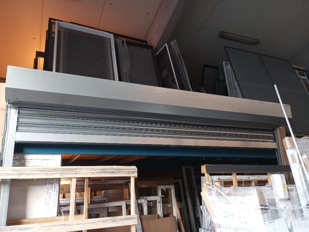 Portes de garage avec télécommande B-4180 H-2700., Enlèvement