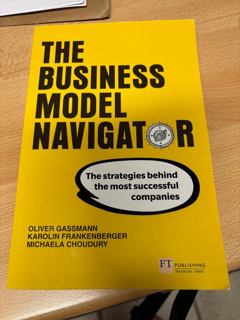 schoolboek The business model navigotor, Ophalen, Zo goed als nieuw