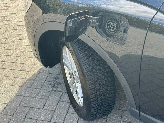 Audi Q3 hybride automaat 12.500km, Autos, Achat, Entretenue par le concessionnaire, Noir, 5 portes