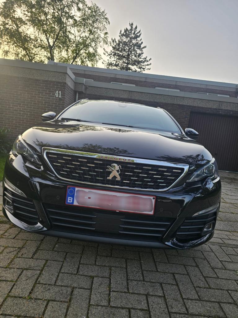 Peugeot 308 GT 225 PK! 124000 KM, Auto's, Peugeot, Dealer onderhouden, Adaptive Cruise Control, 1600 cc, Zwart