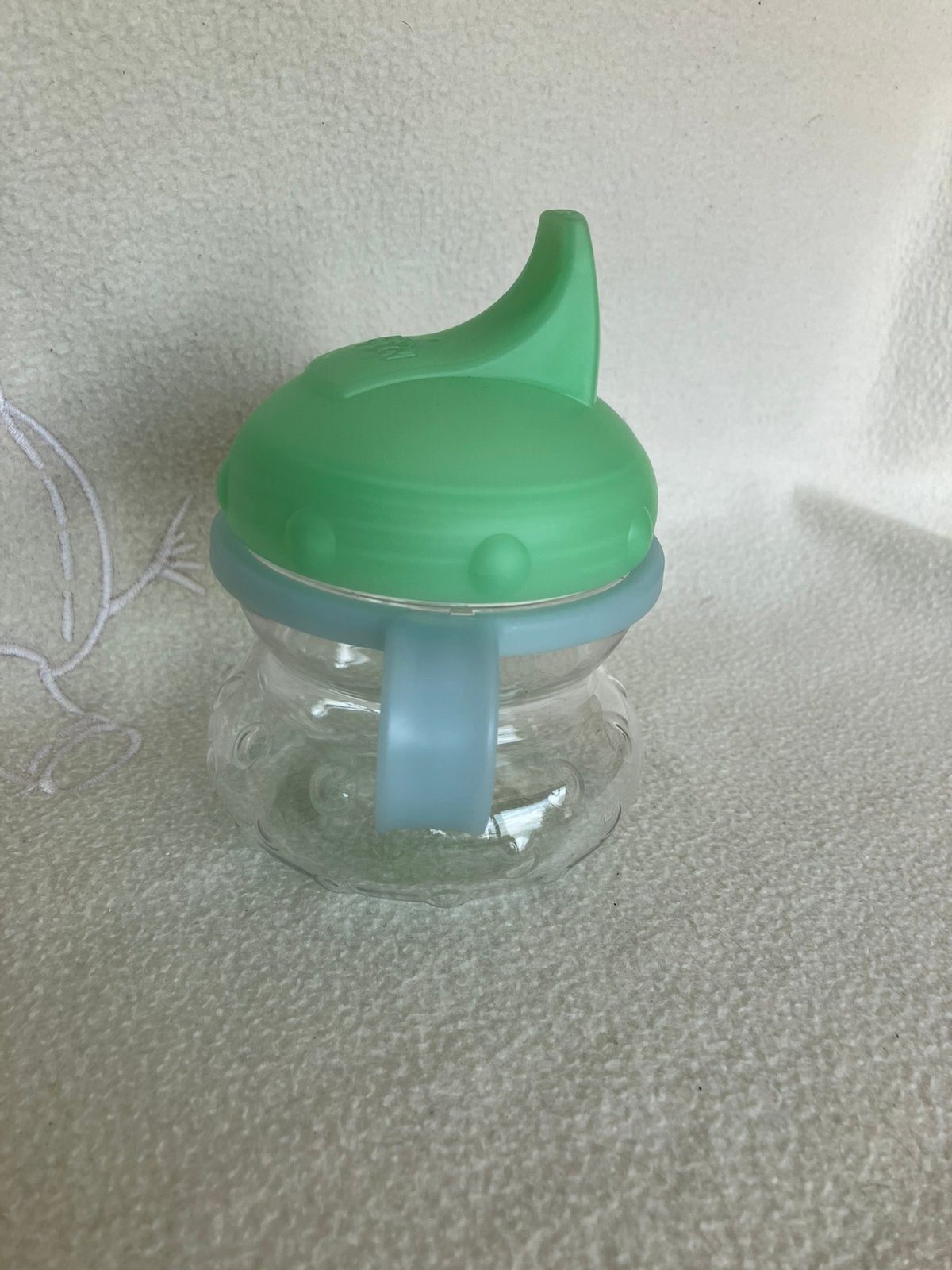 Gobelet à boire avec bec et anses - marque MAM Nouveau, Neuf, Portable, Enlèvement ou Envoi, Gobelet