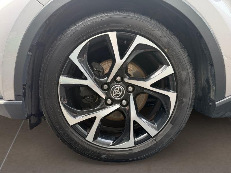Toyota C-HR C-LUB BI-TONE, Autos, Argent ou Gris, Achat, https://public.car-pass.be/vhr/339d2bfa-41dd-42a0-aa58-fd4b77c0fe7e, Euro 6