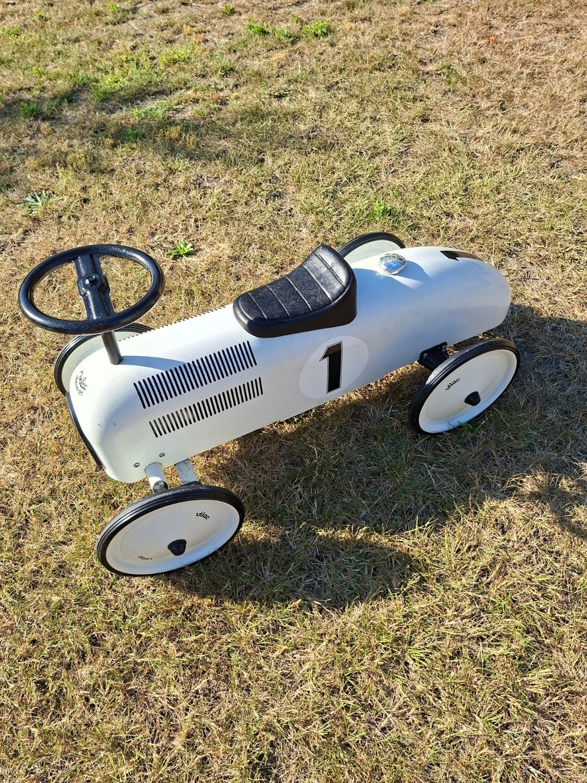 Metalen Vilac retro loopauto, Ophalen