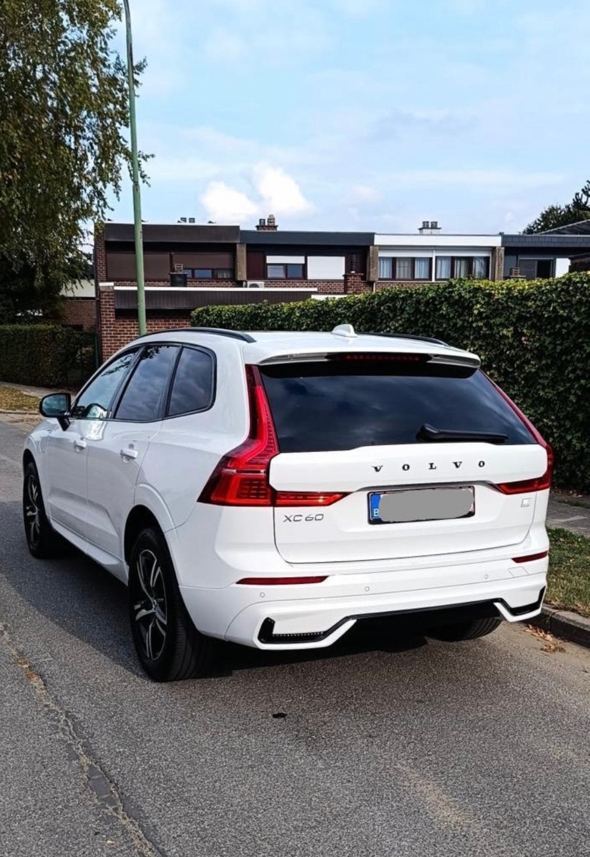 Volvo XC60 T6 2.0 4WD PNEV 340 PK,12/2021, Auto's, Automaat, 42 g/km, Leder en Stof, Wit