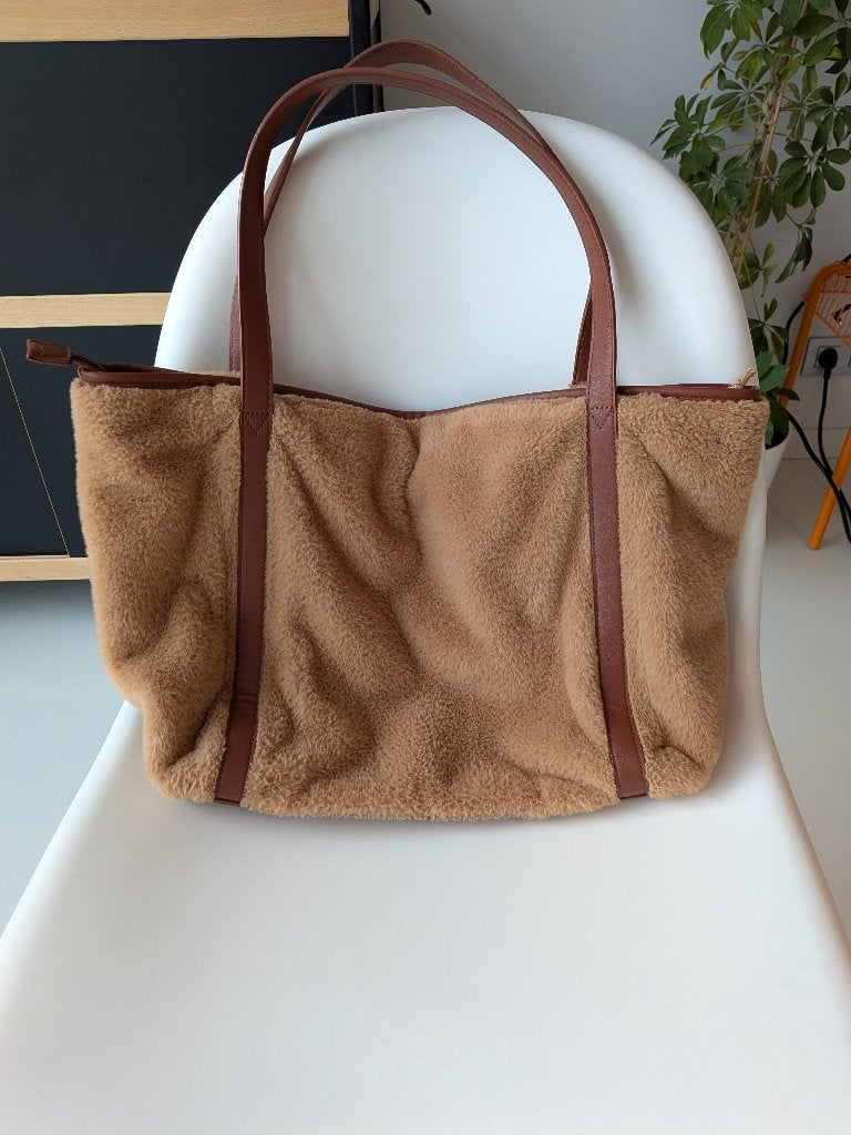 Teddy handtas in camelkleur, Ophalen, Zo goed als nieuw, Bruin, Handtas