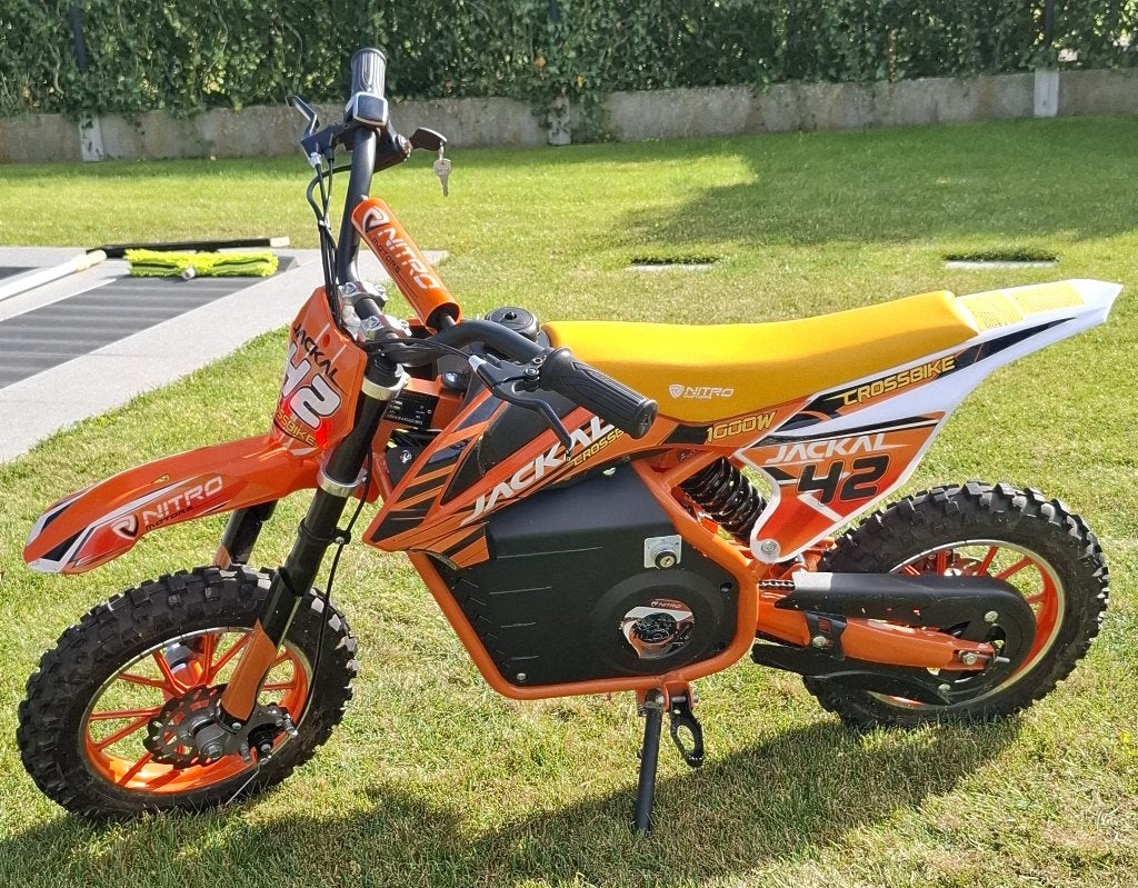 elektrische crossmoto vr kinderen (5-10 j) 380 € + helm 50 €, Ophalen