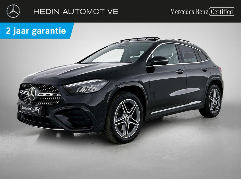 Mercedes-Benz GLA-klasse 250 e AMG Line | Panoramisch Dak |, Auto's, Mercedes-Benz, Stof, 16 kWh, Zwart, 5 zetels