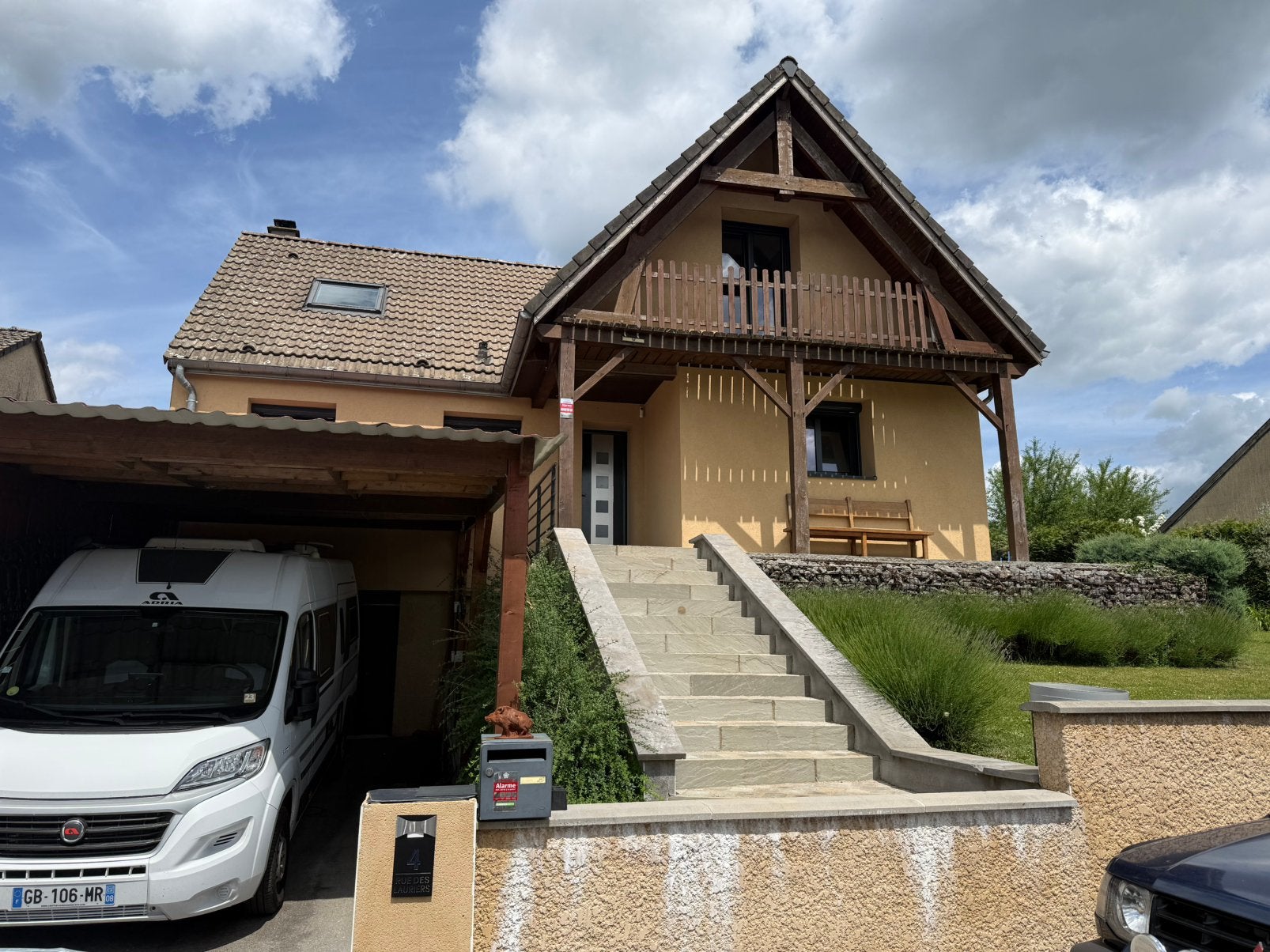 Maison de charme avec piscine fronttaliere, 500 à 1000 m², 118 m², Ventes sans courtier, Province de Luxembourg