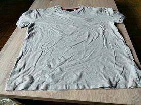 MERK t-shirt 176, Ophalen