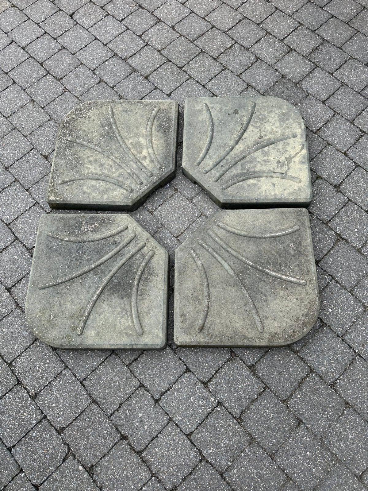 Parasoltegels 4 stuks, Tuin en Terras, Parasols, Ophalen, Gebruikt, Zweefparasol