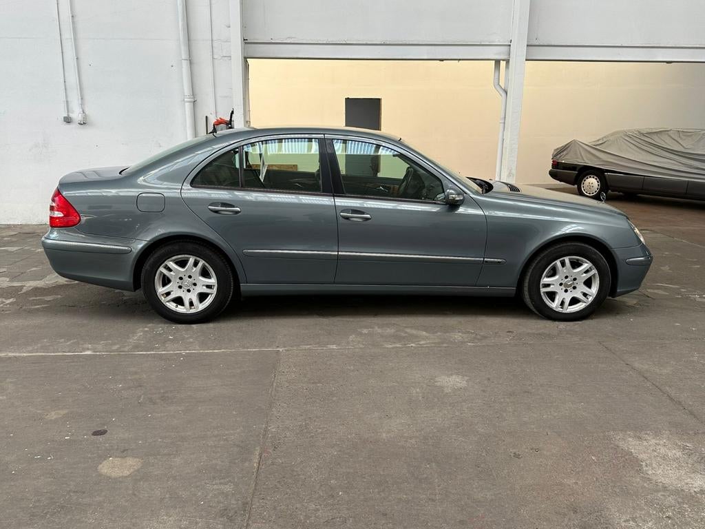 Mercedes E 200  diesel automaat full option, Auto's, Automaat, Diesel, Radio, Particulier