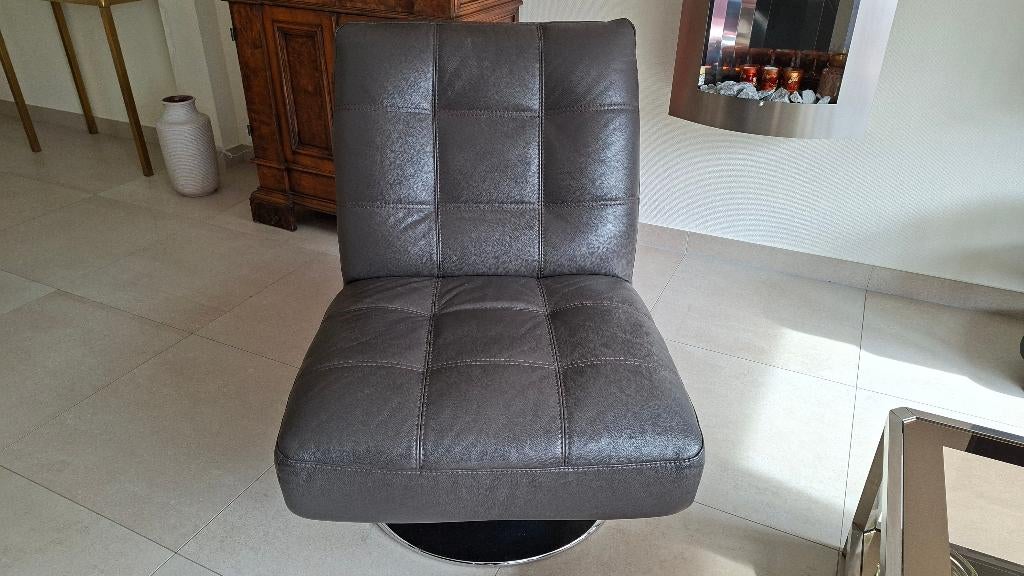 lederen draaizetel, Huis en Inrichting, Fauteuils, Ophalen, Zo goed als nieuw, 75 tot 100 cm, Modern