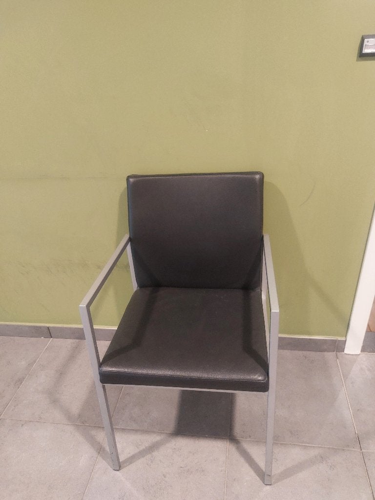 4 X Stoel wachtzaal, Huis en Inrichting, Stoelen, Ophalen, Gebruikt, Zwart, Wachtruimte