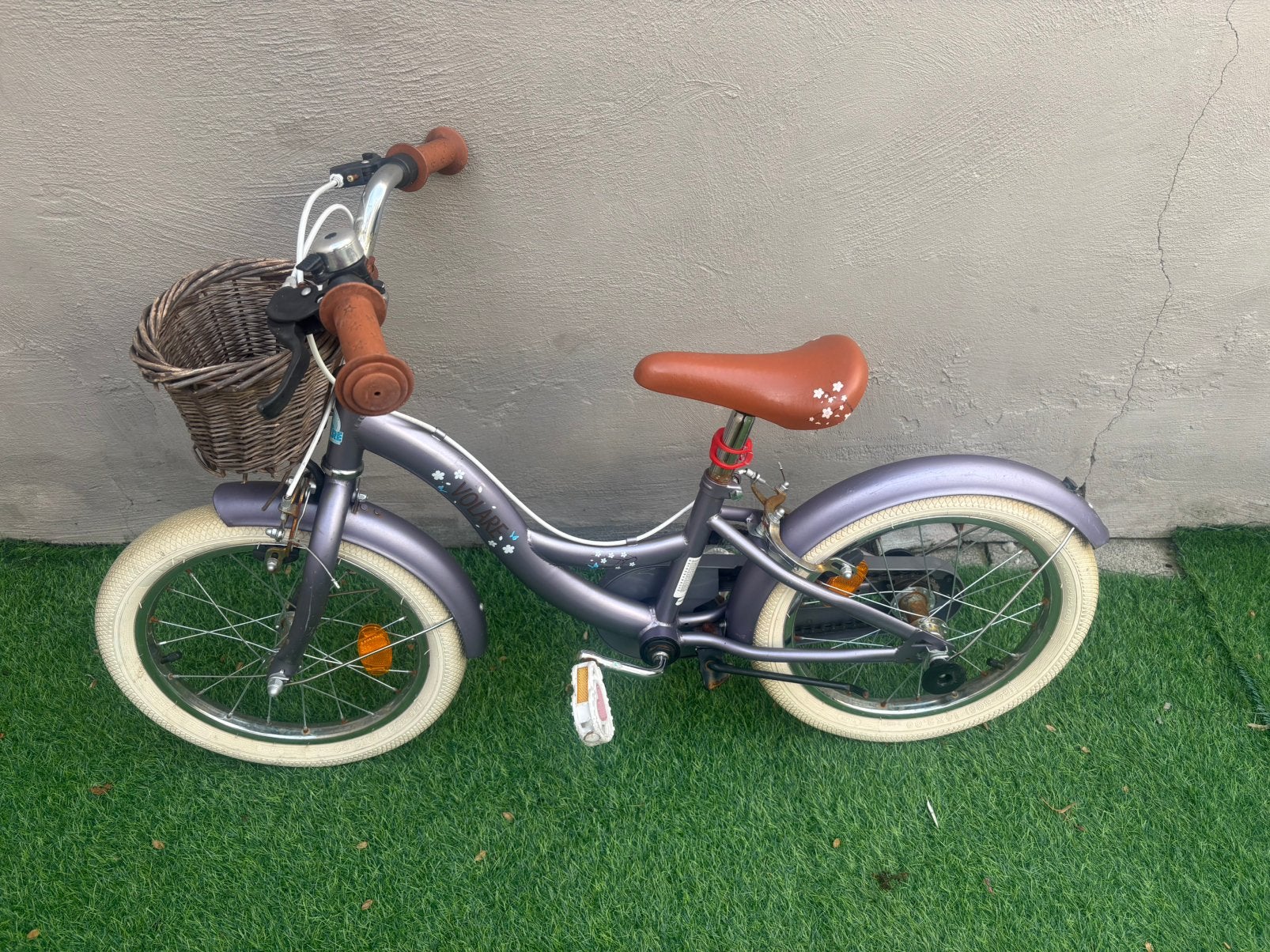 Kinderfiets 16 inch met exta zijwieltjes, Ophalen, Zo goed als nieuw