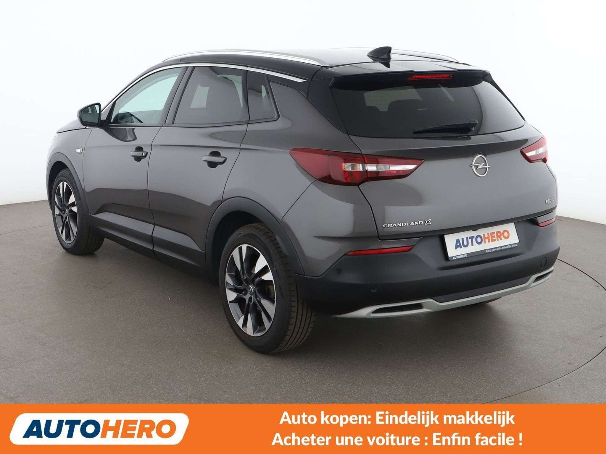 Opel Grandland X 1.2 Turbo Business INNOVATION, Autos, Argent ou Gris, Achat, Euro 6, 1350 kg