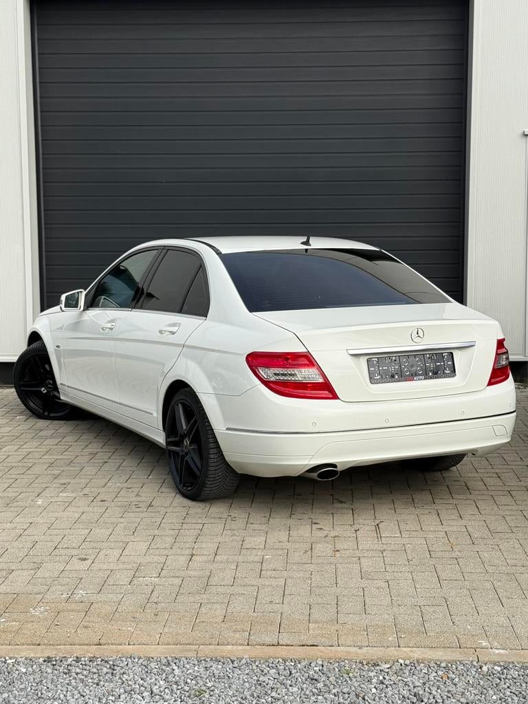 Mercedes C200 Avantgarde Essence / Kompressor, Autos, Mercedes-Benz, Achat, Entreprise, Boîte manuelle, 5 portes