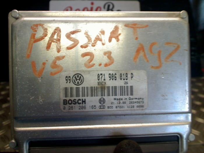Ordinateur gestion moteur d'un Volkswagen Passat, Volkswagen, -, 3 mois de garantie, Utilisé