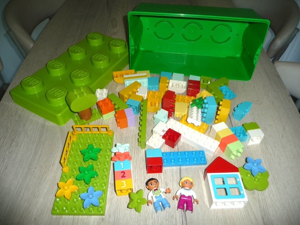 DUPLO doos (2) met blokjes, Ophalen of Verzenden, Zo goed als nieuw, Inclusief minifiguren, Duplo