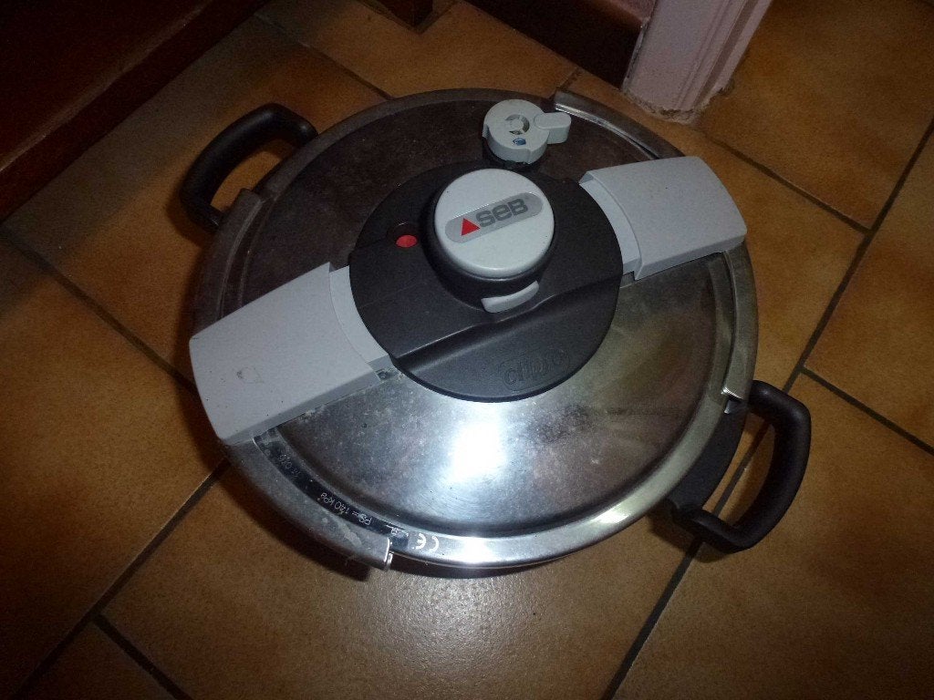 autocuiseur  - cocotte minute SEB - état comme neuf, Inox, Tefal, Enlèvement ou Envoi, Comme neuf