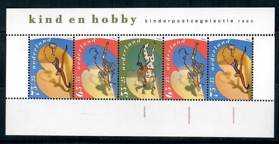 Nederland yvertnrs.: Blok 34 postfris, Timbres & Monnaies, Timbres | Pays-Bas, Enlèvement ou Envoi, Après 1940, Non oblitéré