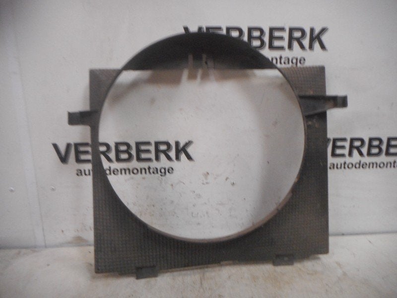 RADIATEUR VENTILATEUR COWL Opel Senator B (90409639), Opel, Opel Automobile GmbH, Utilisé, Kontakt-opel@opel.com