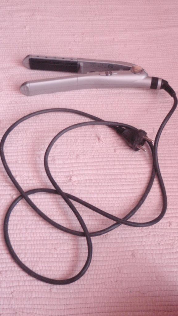 Babyliss keramische stijltang - Wet N' Dry, Ophalen, Zo goed als nieuw, Krultang of Stijltang