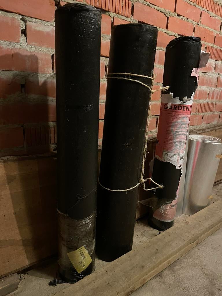 1 rol  bitumen / roofing/onderlaag, Ophalen, Overige materialen, Zwart, Nieuw
