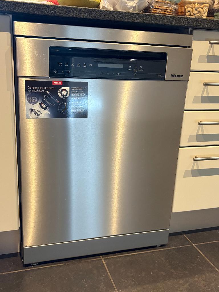 Miele dishwasher in excellent condition, Electroménager, Lave-vaisselle, Comme neuf, Enlèvement, Classe énergétique A ou plus économe