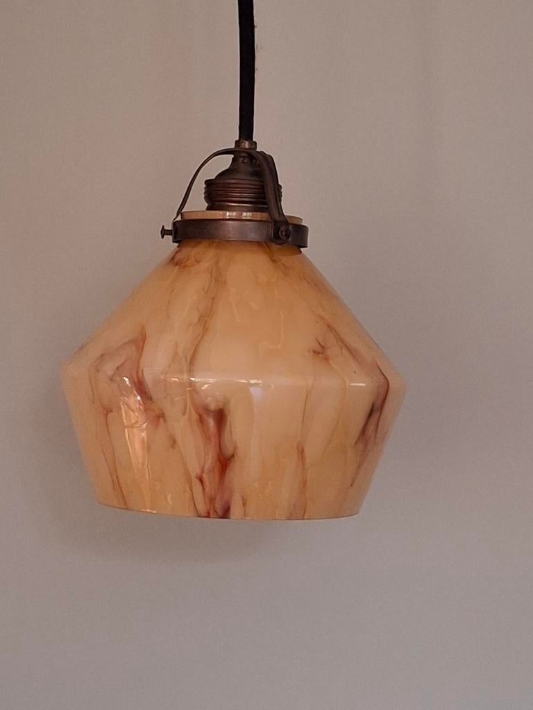 Mooi art deco lampje in opaline, Ophalen