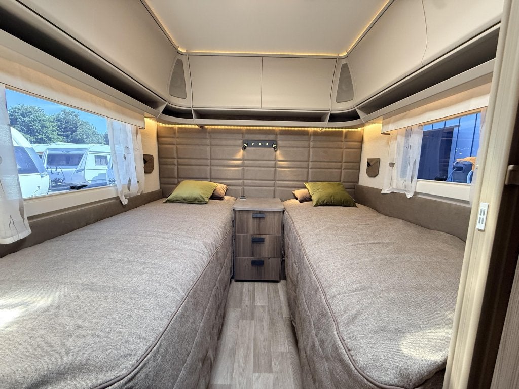 Kabe Royal 540 GLE, Schokbreker, Bedrijf, 6 tot 7 meter, 1500 - 2000 kg