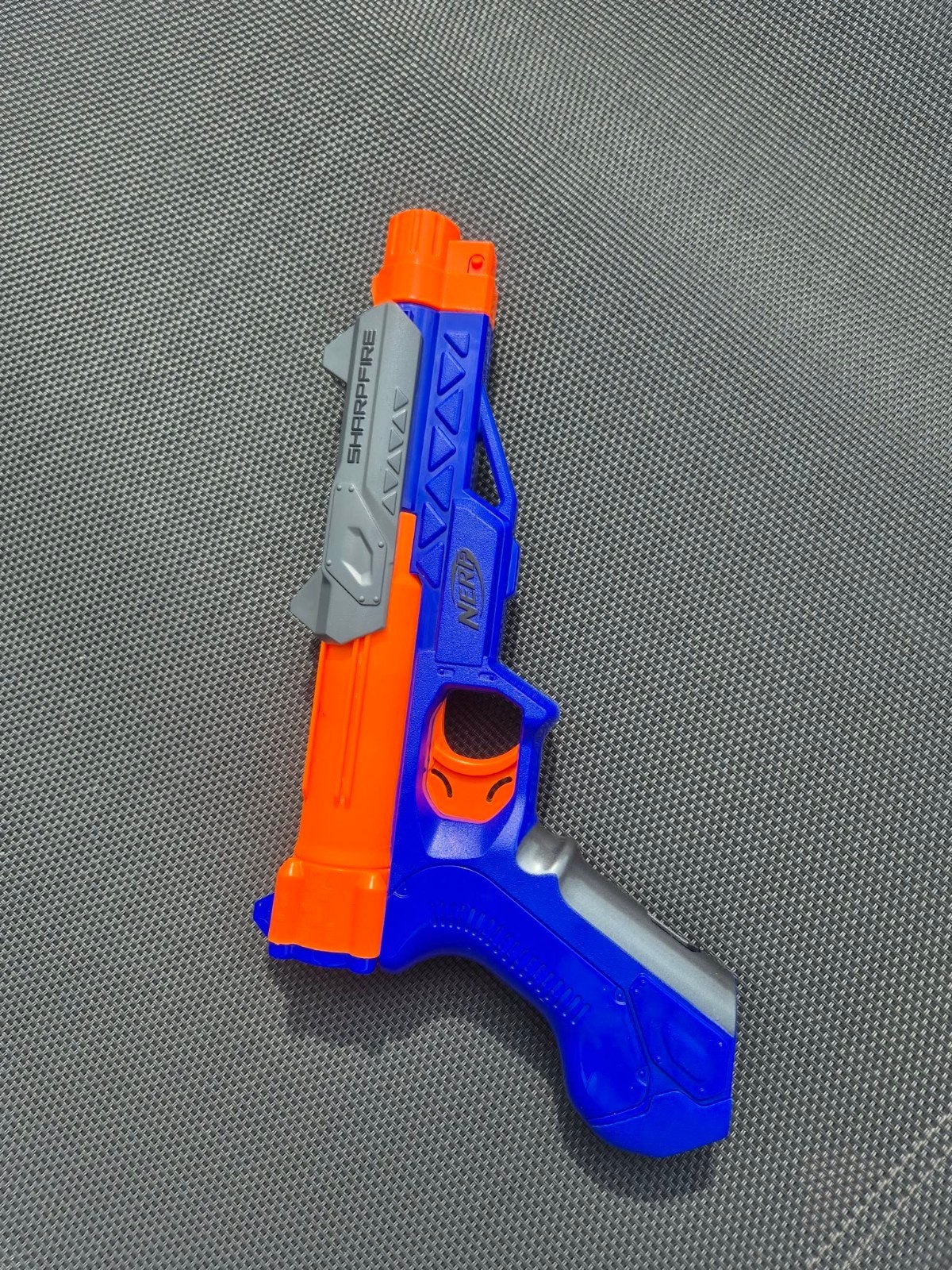 Nerf N-Strike Elite SharpFire, Ophalen