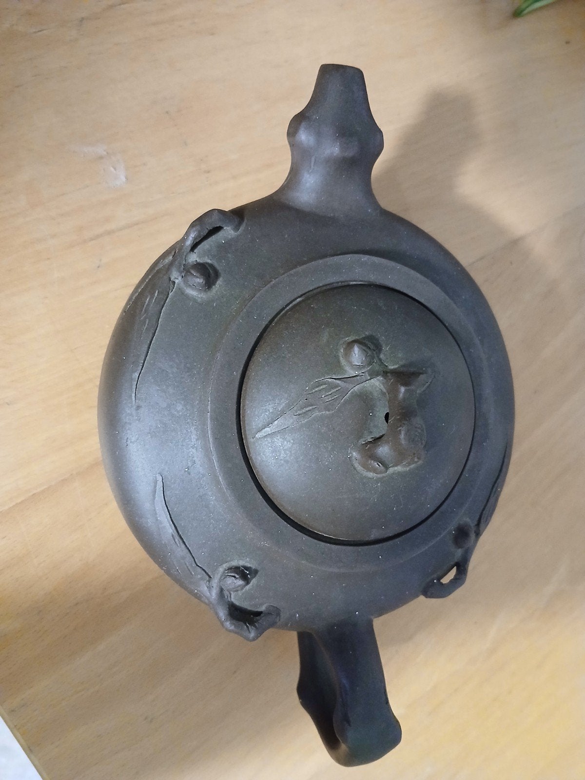 Théière chinoise en terre cuite type Yixing (Zisha)., Enlèvement ou Envoi