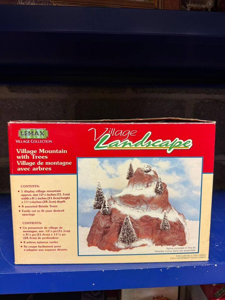 Lemax Village Landscape  Mountain with Trees (1998, 81017A), Enlèvement ou Envoi, Comme neuf