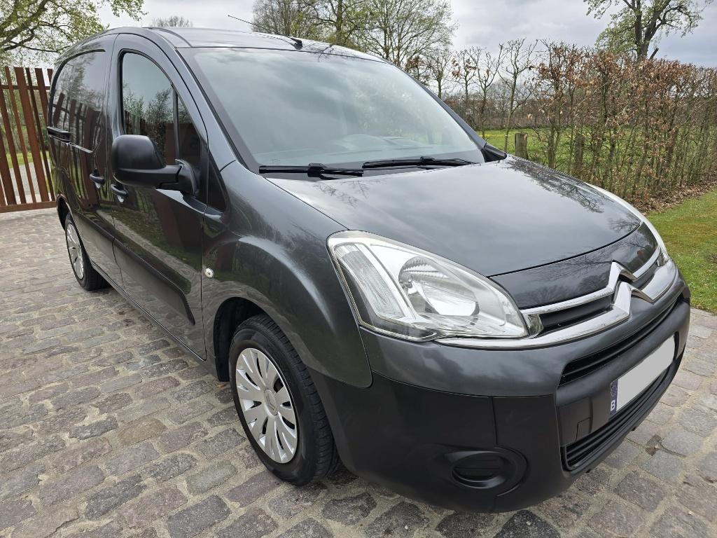 Citroën Berlingo 1.6 HDI lichte vracht / 284.395 km / Euro 5, Auto's, Voorwielaandrijving, Euro 5, Stof, Zwart