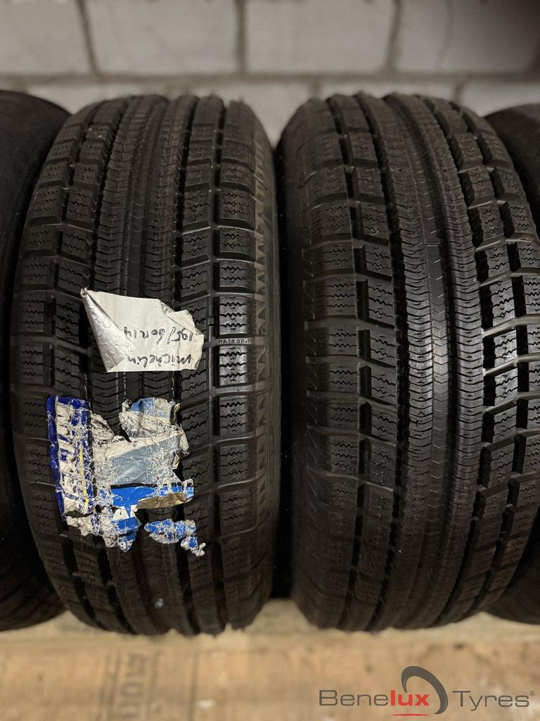nieuw winter 195/60R14 Michelin 195/60 R14 195/60/14 1956014, Auto-onderdelen, Banden en Velgen, 14 inch, -, -, Nieuw
