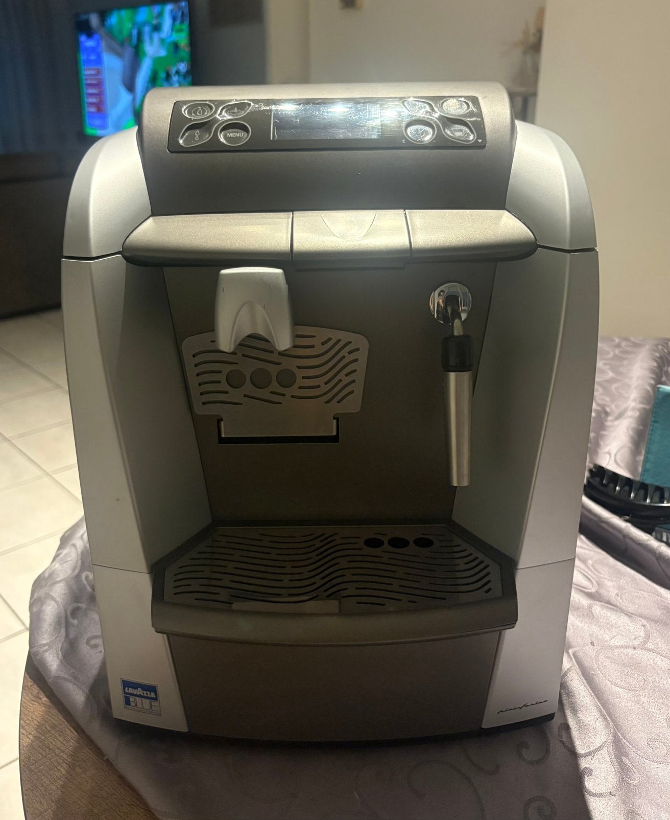 Zgan Lavazza BLUE LB 2301 Pininfarina Espresso Apparaat, Ophalen, 10 kopjes of meer, Koffiemachine, Zo goed als nieuw