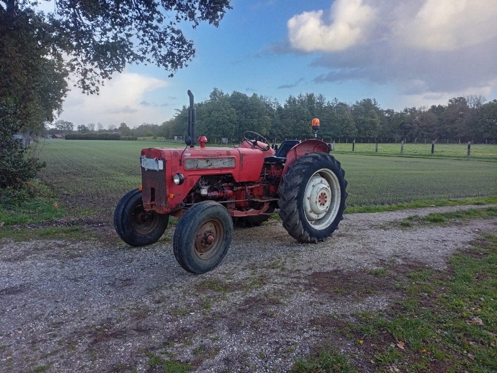 McCormick B414, Ophalen, Oldtimer, Tot 80 Pk, McCormick