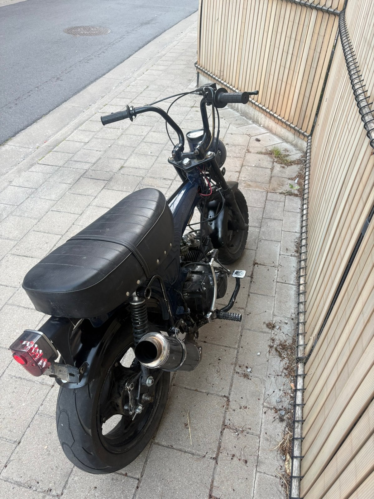 Dax b klasse, Enlèvement, Comme neuf
